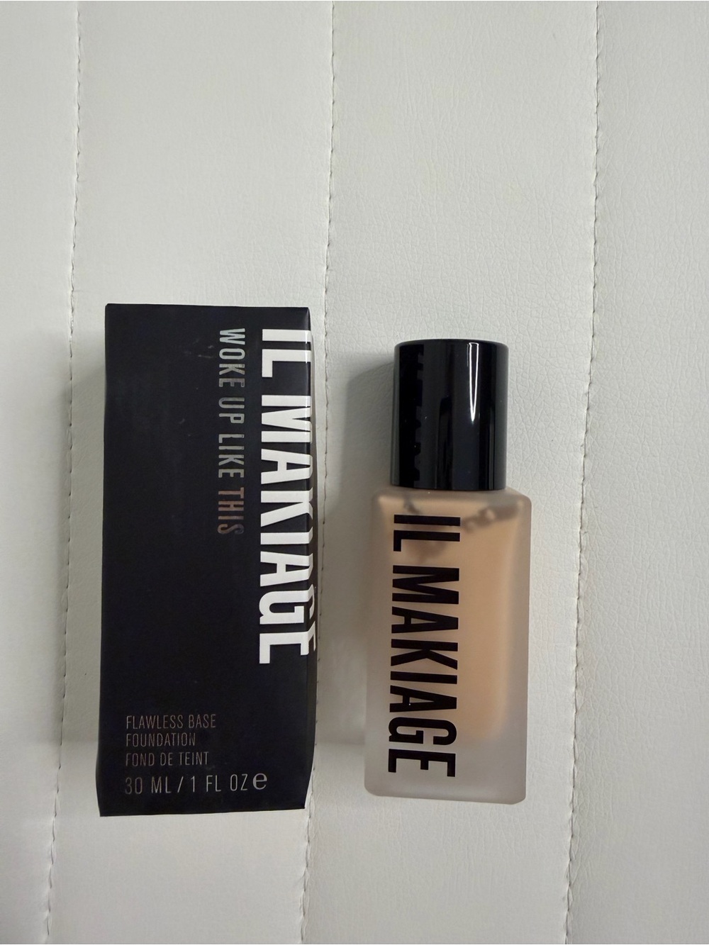 IL MAKIAGE Foundation Bottle in Light Beige - 035